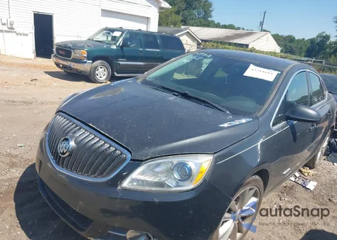 2014 Buick Verano из США, поврежденный, VIN 1G4PP5SK8E4134367
